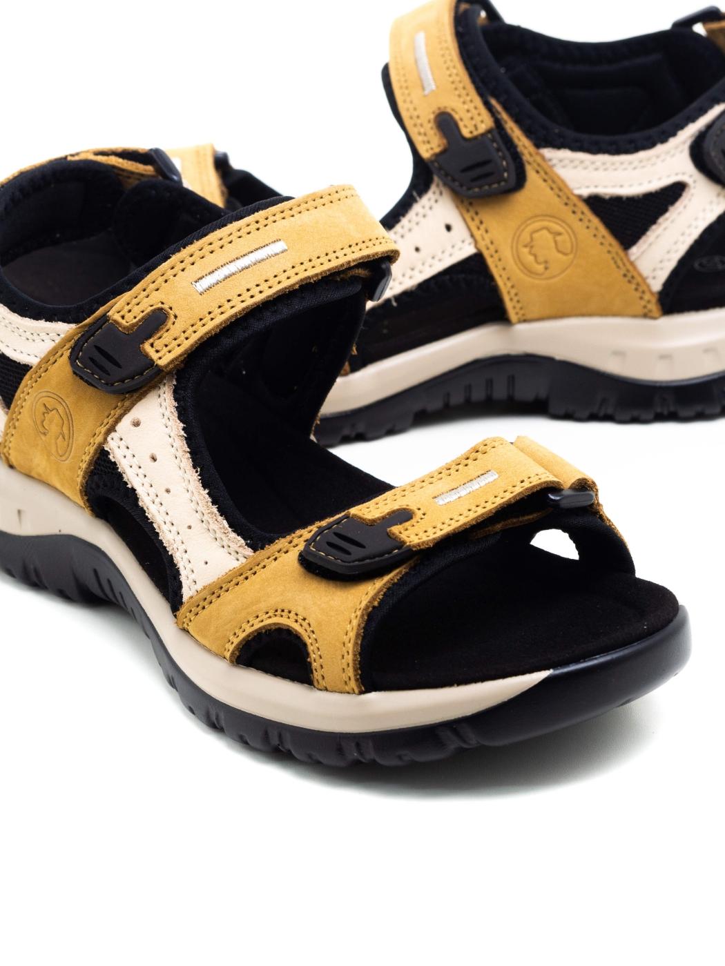 Sandalia Mujer Coronel Tapiocca T275 Cuero