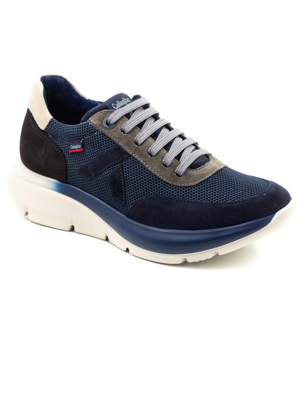 Zapatillas deportivas Callaghan 61203 marino para hombre.